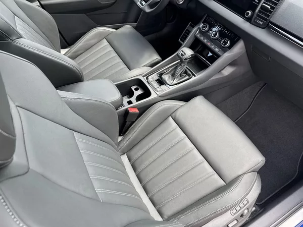 Škoda Karoq 1.5 TSI DSG Sportline - foto 9