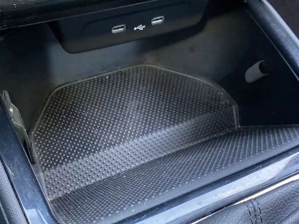 Škoda Fabia 1.0 MPI Selection - foto 17