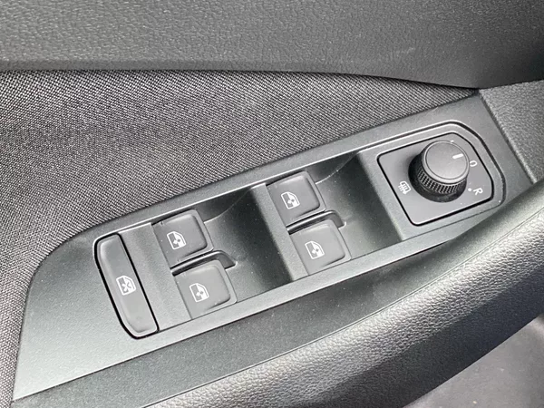 Škoda Scala 1.0 TSI Selection - foto 20