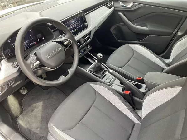 Škoda Scala 1.0 TSI Selection - foto 7