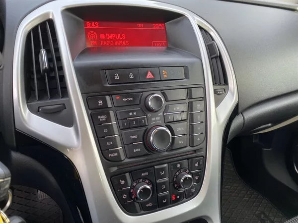 Opel Astra Combi 1.7 D Sport Tourer - foto 11