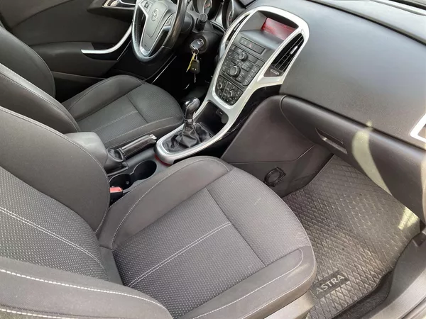 Opel Astra Combi 1.7 D Sport Tourer - foto 8