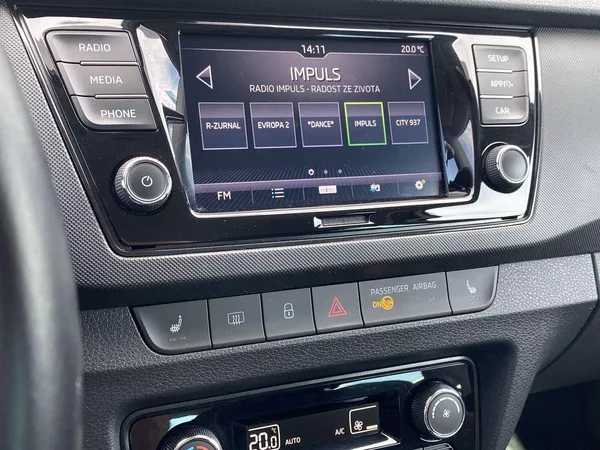 Škoda Fabia Combi 1.0 TSI Ambition Top - foto 12