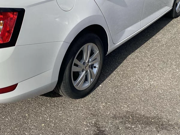 Škoda Fabia Combi 1.0 TSI Ambition Top - foto 28