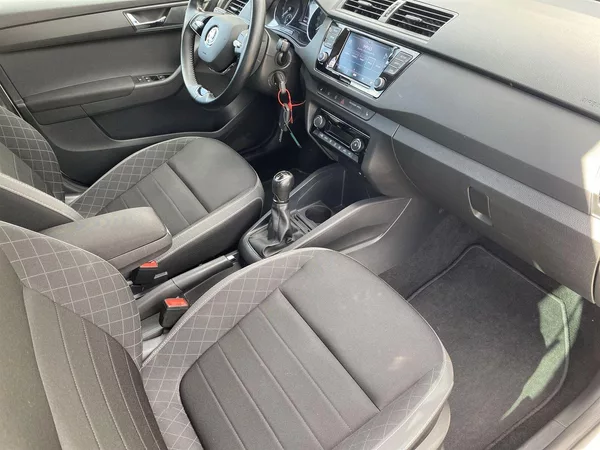 Škoda Fabia Combi 1.0 TSI Ambition Top - foto 8