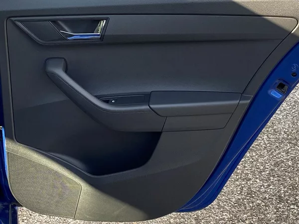 Škoda Fabia 1.0 TSI Style - foto 24