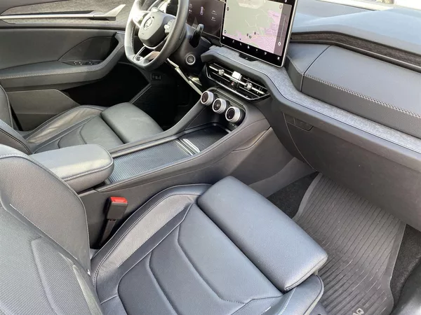 Škoda Kodiaq 2.0 TDI 4x4 DSG Exclusive Sele - foto 8
