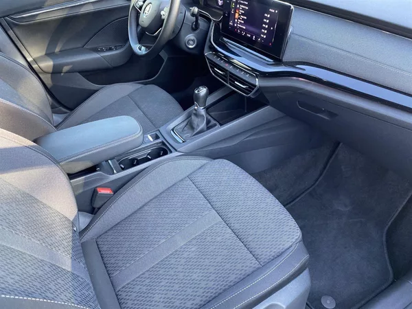 Škoda Octavia 1.5 TSI Style+ - foto 8