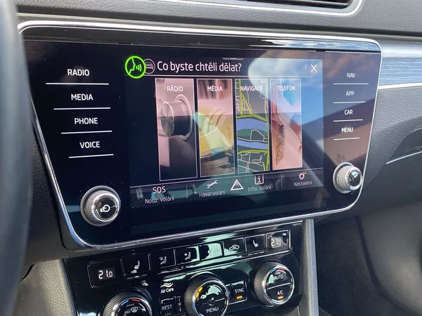 Škoda Superb 1.5 TSI Style - foto 13