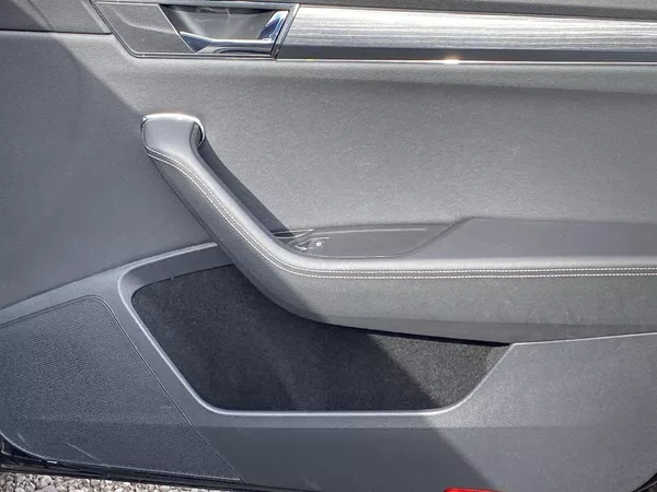 Škoda Superb 1.5 TSI Style - foto 29
