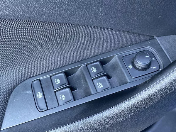 Škoda Kamiq 1.0 TSI Ambition - foto 22