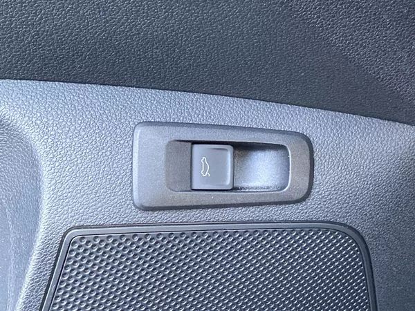 Škoda Karoq 1.5 TSI Selection - foto 22
