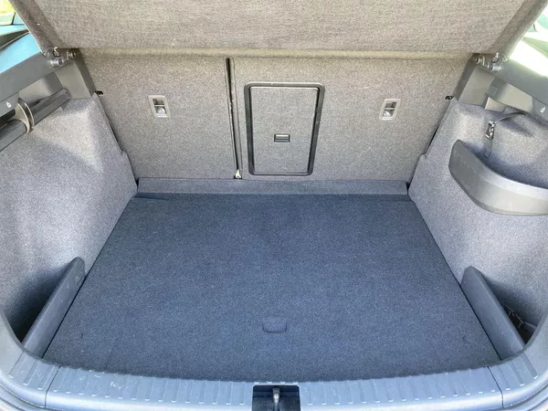 Škoda Karoq 2.0 TDI 4x4 DSG Selection - foto 28