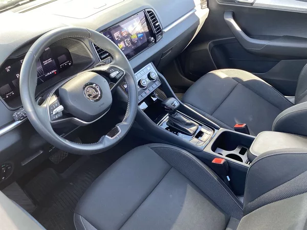 Škoda Karoq 2.0 TDI 4x4 DSG Selection - foto 7