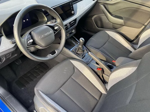 Škoda Kamiq 1.0 TSI Selection - foto 6