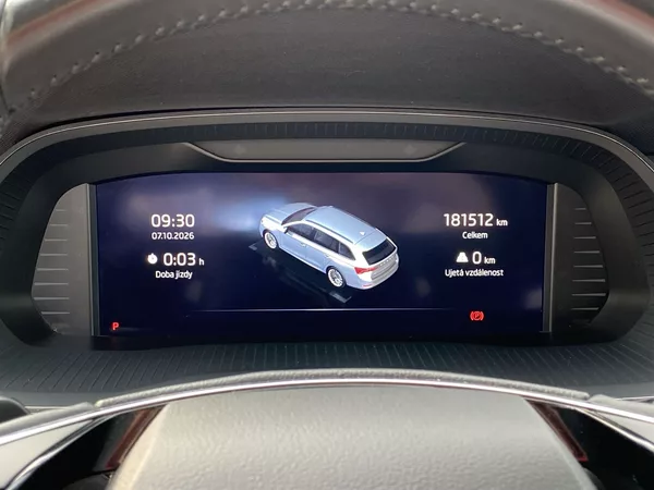 Škoda Octavia Combi 2.0 TDI DSG Style + - foto 10