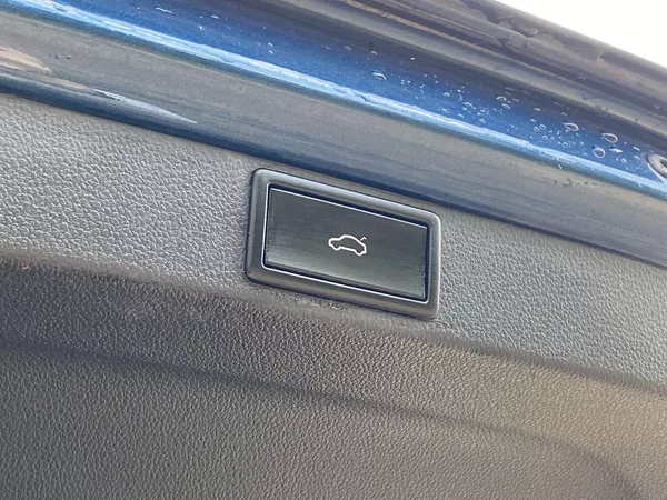 Škoda Octavia Combi 2.0 TDI DSG Style + - foto 30