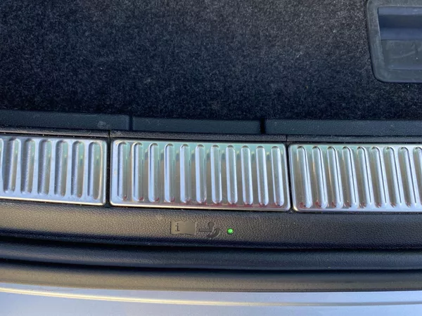 Škoda Superb Combi 2.0 TDI DSG Ambition - foto 29