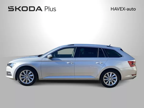 Škoda Superb Combi 2.0 TDI DSG Style - foto 3