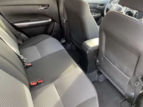 Suzuki Vitara 1.4 BoosterJet Premium - foto 9