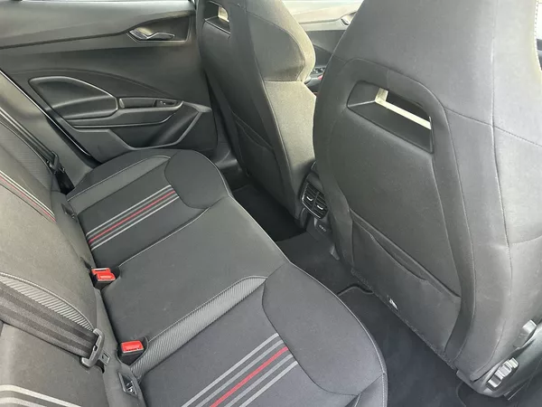 Škoda Fabia 1.0 TSI DSG Monte Carlo - foto 11