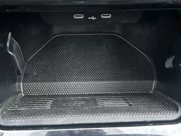 Škoda Fabia 1.0 TSI DSG Monte Carlo - foto 22