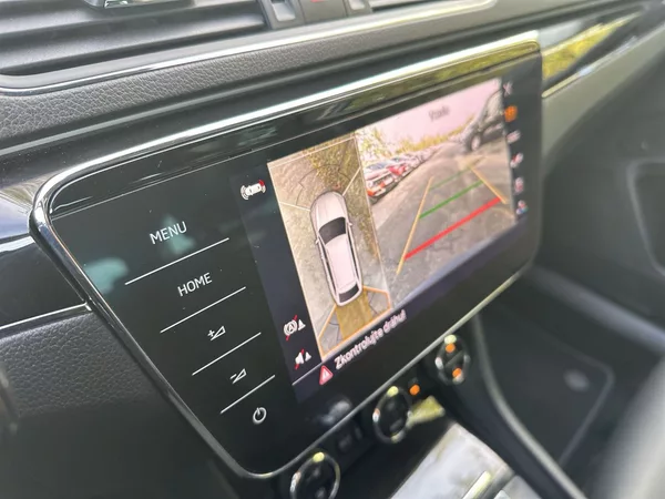 Škoda Superb Combi 2.0 TDI DSG L&K - foto 13