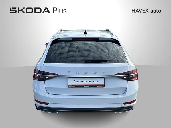 Škoda Superb Combi 2.0 TSI DSG L&K - foto 38
