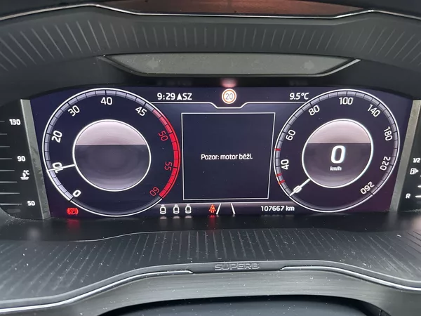 Škoda Superb Combi 2.0 TDI Style - foto 11