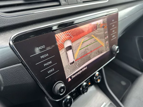 Škoda Superb Combi 2.0 TDI Style - foto 13