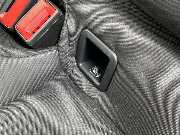 Škoda Fabia 1.0 TSI Monte Carlo - foto 22