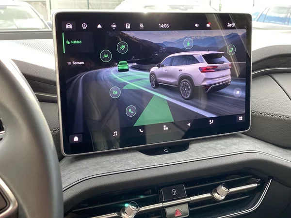 Škoda Kodiaq 2.0 TDI 4x4 DSG Exclusive Sele - foto 14