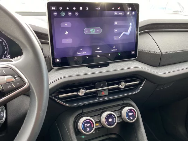 Škoda Kodiaq 2.0 TDI 4x4 DSG Exclusive Sele - foto 19