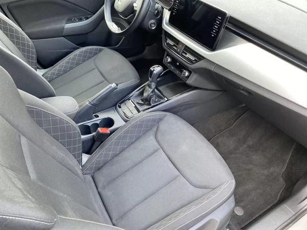 Škoda Scala 1.0 TSI DSG Ambition - foto 8