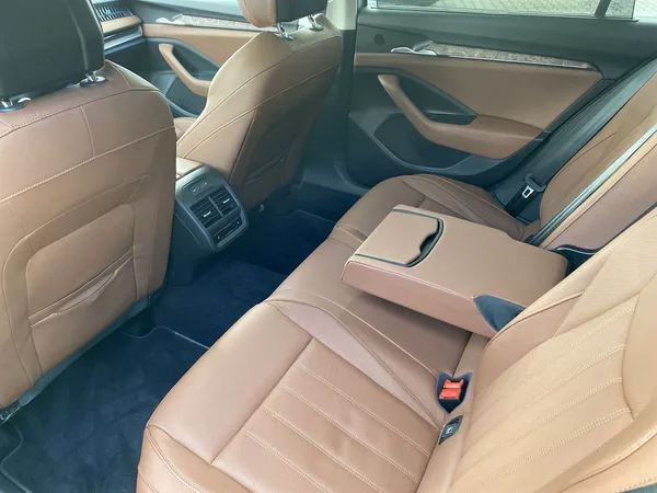 Škoda Superb Combi 2.0 TDI 4x4 DSG L&K - foto 7