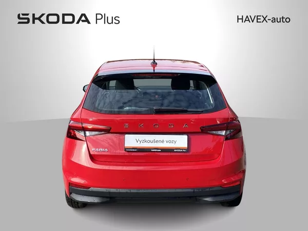 Škoda Fabia 1.0 TSI Selection - foto 32