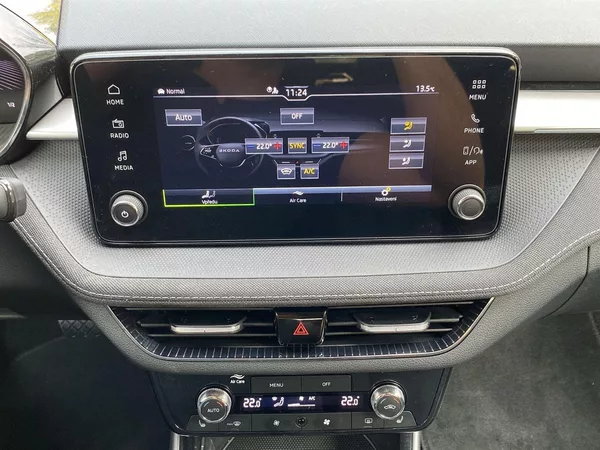 Škoda Fabia 1.0 TSI DSG Top Selection - foto 12