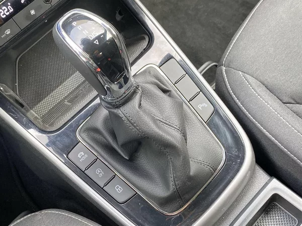 Škoda Fabia 1.0 TSI DSG Top Selection - foto 18