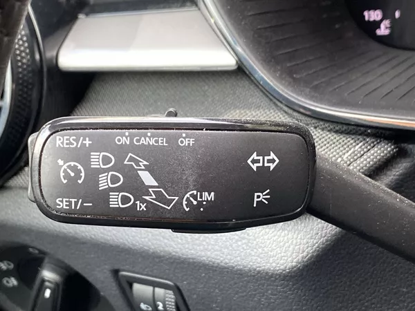 Škoda Fabia 1.0 TSI DSG Top Selection - foto 22