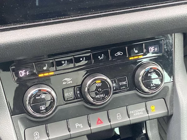 Škoda Kodiaq 2.0 TDI 4x4 DSG SportLine - foto 17