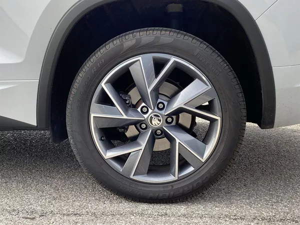Škoda Kodiaq 2.0 TDI 4x4 DSG SportLine - foto 34