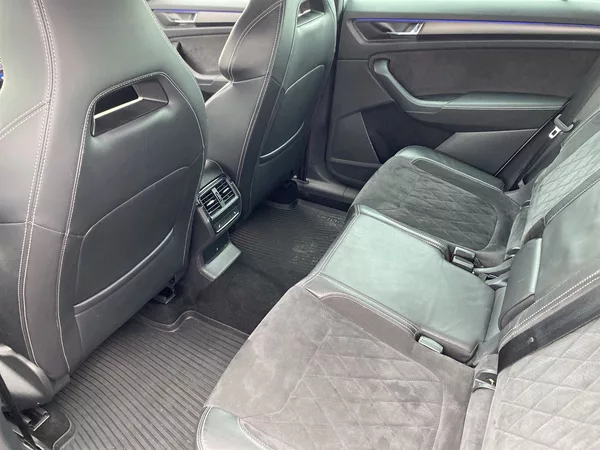 Škoda Kodiaq 2.0 TDI 4x4 DSG SportLine - foto 9