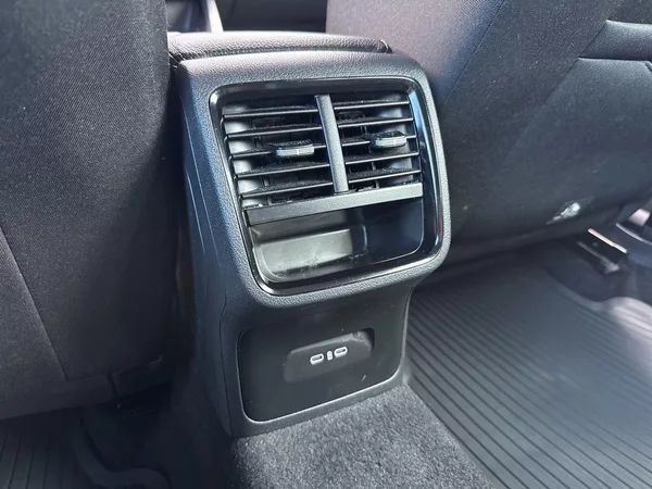 Škoda Octavia Combi 1.5 TSI DSG Selection - foto 26