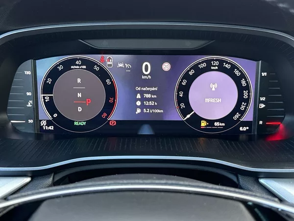 Škoda Octavia Combi 1.5 TSI DSG Selection - foto 6