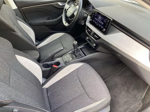 Škoda Scala 1.0 TSI Top Selection - foto 8