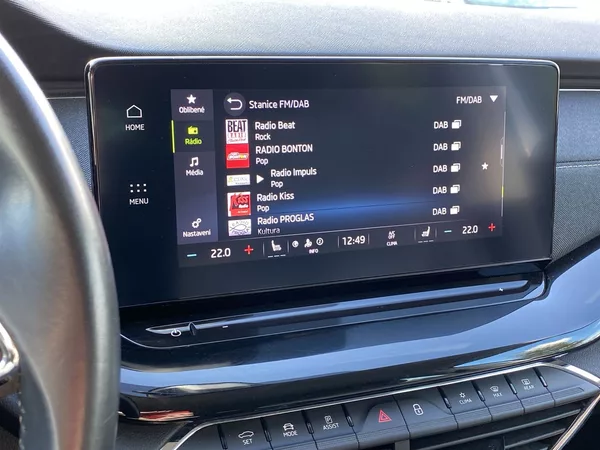 Škoda Octavia Combi 2.0 TDI 4x4 DSG Style + - foto 12