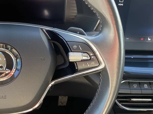 Škoda Octavia Combi 2.0 TDI 4x4 DSG Style + - foto 20