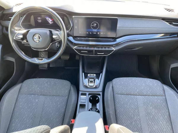 Škoda Octavia Combi 2.0 TDI 4x4 DSG Style + - foto 5
