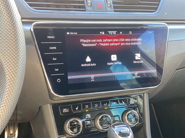 Škoda Superb 2.0 TDI 4x4 DSG Sportline - foto 17