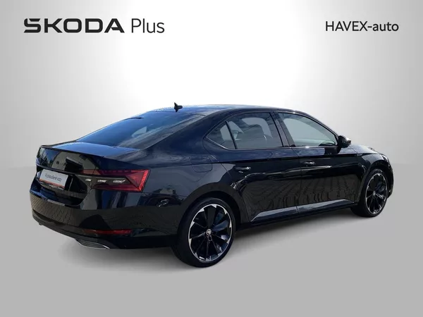 Škoda Superb 2.0 TDI 4x4 DSG Sportline - foto 2
